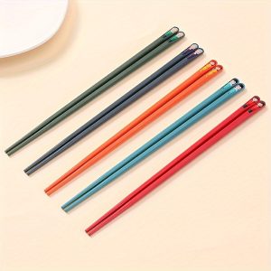 Reusable PET Alloy Chopsticks 5 Pairs - Antibacterial, Heat & Mold Resistant, Holiday-Themed for Christmas & Halloween - Multi-Person Color Set